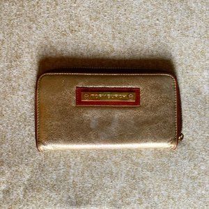 Tory Burch Wallet